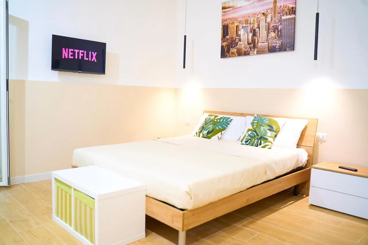 Suite N.2 500Mt Da Policlinico/10Min Da Stazione Bari Apartment